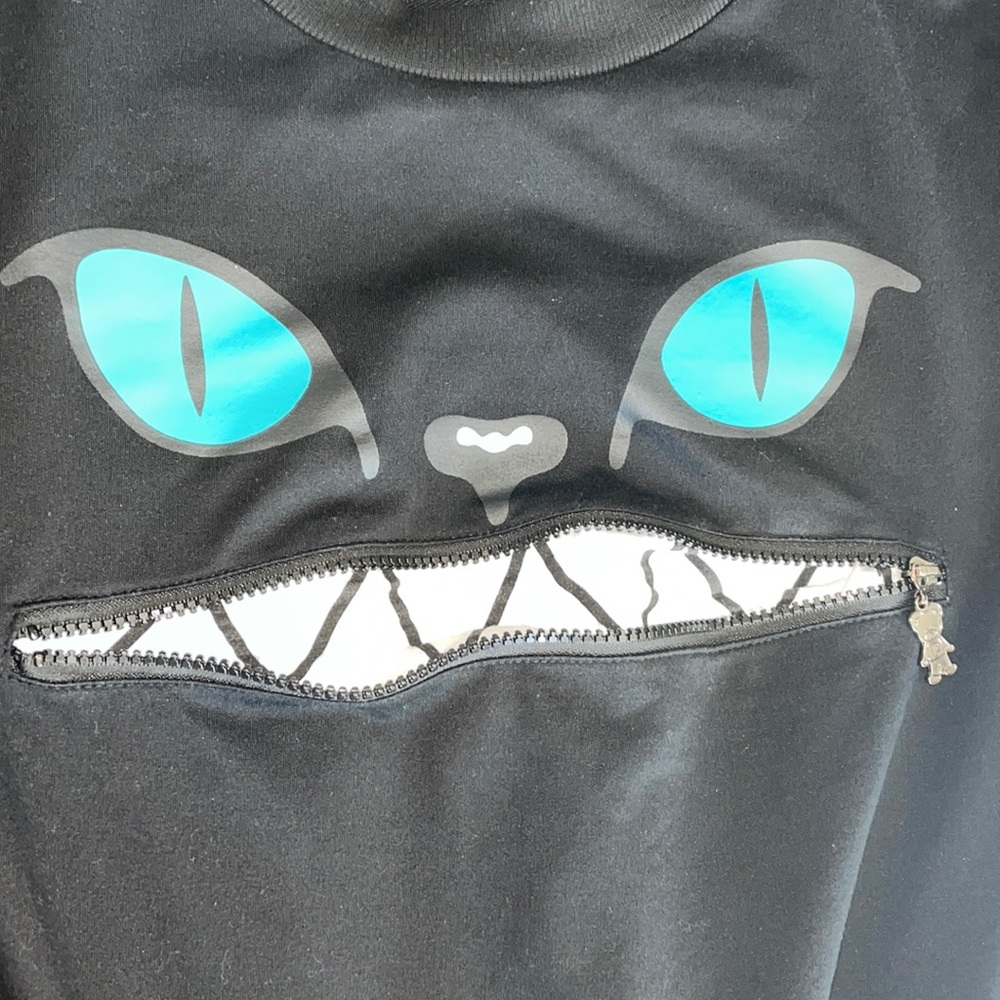 Black cat sweatshirt with zipper mouth and ears on shoulders size small - Picture 6 of 7